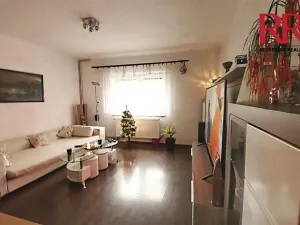 Prodej rodinného domu, Chlumčany, Hřbitovní, 210 m2