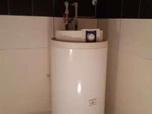 Pronájem bytu 1+kk, Praha - Řeporyje, Ořešská, 33 m2
