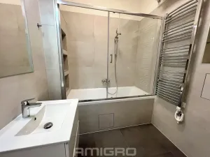 Pronájem bytu 2+1, Brno, Zemědělská, 65 m2