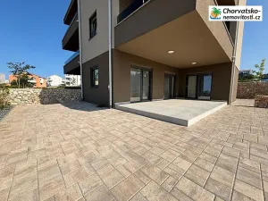 Prodej bytu 3+kk, Novalja, Chorvatsko, 74 m2
