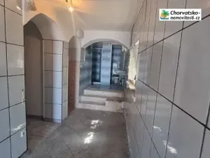 Prodej bytu 3+1, Dramalj, Chorvatsko, 80 m2