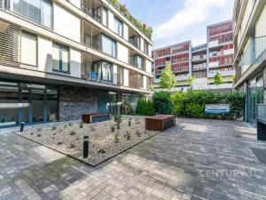 Pronájem bytu 4+kk, Praha - Prosek, Žitenická, 99 m2
