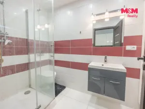 Pronájem obchodního prostoru, Kladno - Švermov, Svojsíkova, 45 m2