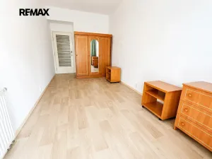 Pronájem bytu 2+kk, Praha - Vršovice, Vršovická, 51 m2