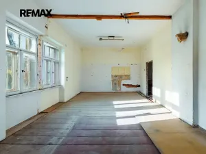 Prodej činžovního domu, Velká Kraš, 420 m2