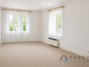 Pronájem bytu 2+kk, Liberec, U Lomu, 37 m2