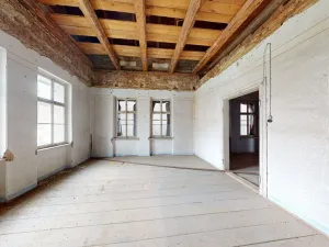 Prodej činžovního domu, Chorušice, 517 m2