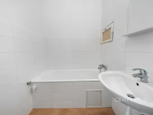 Pronájem bytu 2+kk, Praha - Nusle, K podjezdu, 49 m2