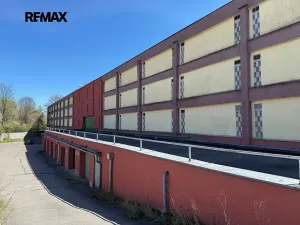 Pronájem garáže, Kladno, Bellevue, 17 m2