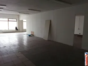 Pronájem obchodního prostoru, Chomutov, Školní pěšina, 511 m2