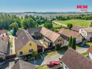 Prodej rodinného domu, Činěves, 161 m2