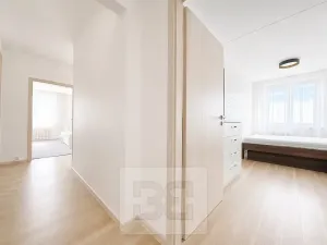 Pronájem bytu 3+1, Brno, Bzenecká, 70 m2