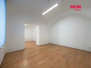 Pronájem obchodního prostoru, Bruntál, Jesenická, 30 m2