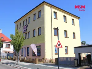Pronájem kanceláře, Nová Paka, Komenského, 23 m2