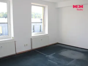 Pronájem kanceláře, Nová Paka, Komenského, 19 m2