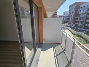 Pronájem bytu 1+kk, Praha - Vysočany, Gerstelova, 33 m2