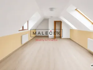 Prodej komerční nemovitosti, Kladno, Dubská, 160 m2