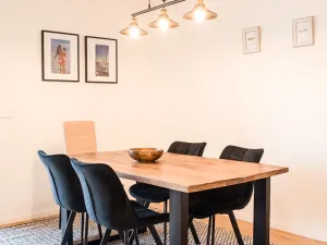Pronájem bytu 3+kk, Praha - Libeň, Menclova, 87 m2