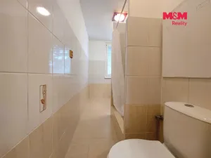 Prodej bytu 3+1, Klášterec nad Ohří, Školní, 66 m2