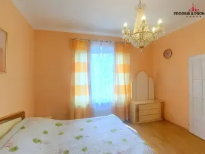 Prodej vily, Praha - Suchdol, 243 m2