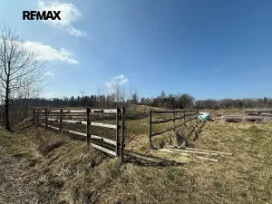 Prodej zemědělského objektu, Spálené Poříčí, 164000 m2