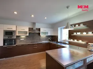 Prodej rodinného domu, Domašov u Šternberka, 341 m2