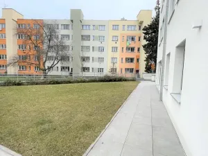 Pronájem kanceláře, Praha - Krč, Pacovská, 109 m2