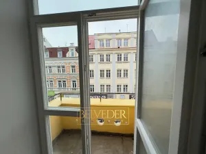 Pronájem bytu 2+kk, Teplice, Masarykova třída, 60 m2