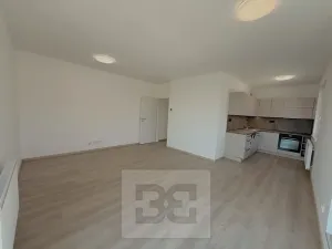 Pronájem bytu 2+kk, Pardubice, U Sportovní školy, 59 m2