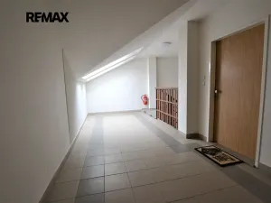 Pronájem bytu 2+kk, Plzeň, Resslova, 78 m2