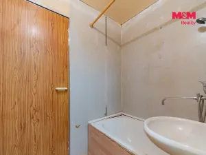 Prodej bytu 1+1, Sokolov, Slavíčkova, 37 m2