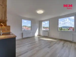 Pronájem bytu 2+kk, Sušice - Sušice II, V Drahelinkách, 53 m2