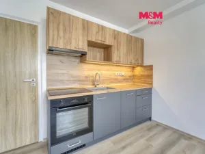 Pronájem bytu 2+kk, Sušice - Sušice II, V Drahelinkách, 40 m2