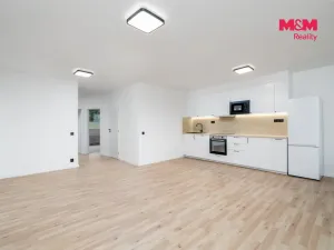 Pronájem bytu 3+kk, Teplice - Trnovany, Antonína Sochora, 71 m2