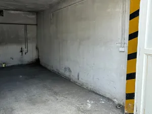 Pronájem garáže, Chodov, U Porcelánky, 22 m2