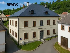 Prodej vícegeneračního domu, Úterý, 677 m2