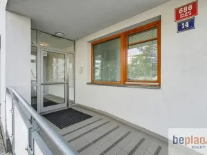 Pronájem bytu 2+kk, Praha - Malešice, Univerzitní, 63 m2