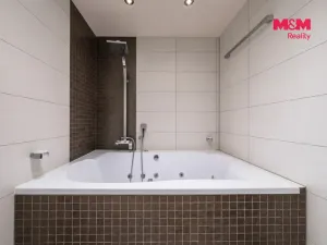 Prodej bytu 2+kk, Horoměřice, T. G. Masaryka, 95 m2
