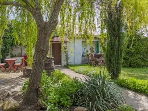 Prodej pozemku pro bydlení, Velké Pavlovice, Trávníky, 1840 m2
