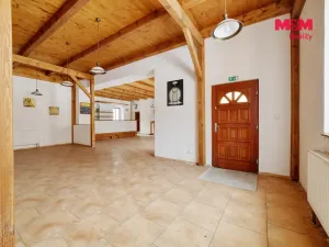Prodej rodinného domu, Stráž nad Ohří - Boč, 500 m2