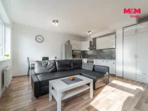 Prodej bytu 2+kk, Praha, Ke kříži, 50 m2