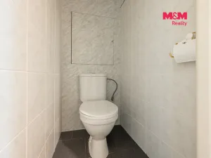 Prodej bytu 3+1, Praha - Kobylisy, Košťálkova, 66 m2