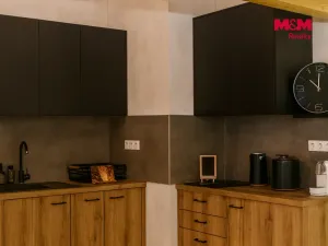 Pronájem bytu 1+kk, Praha - Vinohrady, Polská, 34 m2