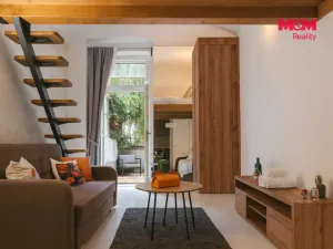 Pronájem bytu 1+kk, Praha - Vinohrady, Polská, 34 m2