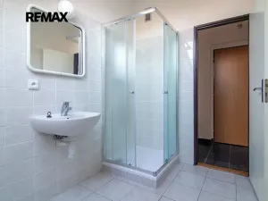 Pronájem bytu 1+kk, Břeclav, Na Valtické, 29 m2