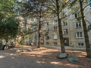 Prodej bytu 2+kk, Praha - Strašnice, Černokostelecká, 70 m2