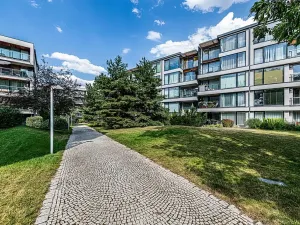 Pronájem bytu 1+kk, Praha - Vinohrady, Italská, 38 m2