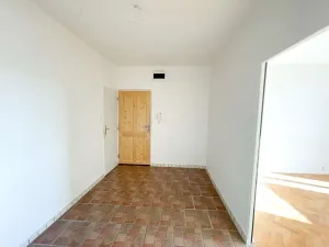 Prodej bytu 3+1, Břidličná, Dlouhá, 75 m2