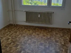 Pronájem bytu 3+1, Praha - Kobylisy, Kaňkovského, 69 m2
