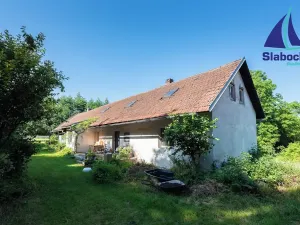Prodej zemědělské usedlosti, Krupá, 285 m2